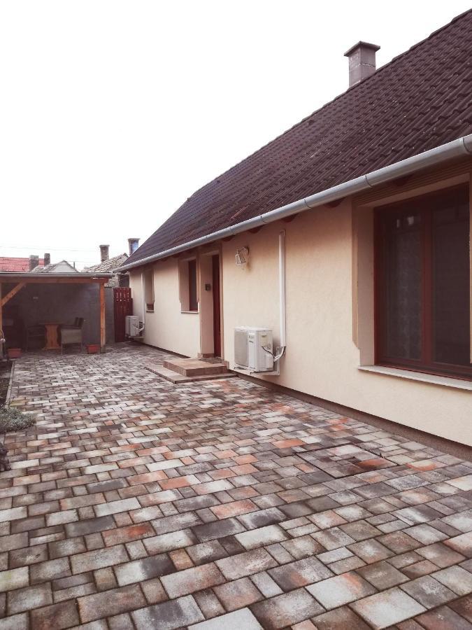 Napvirag Vendeghaz Villa Keszthely Ngoại thất bức ảnh